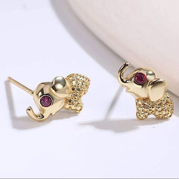 Gold 18K GP Elephant Stud Zircon Earrings - Picture 2 of 4